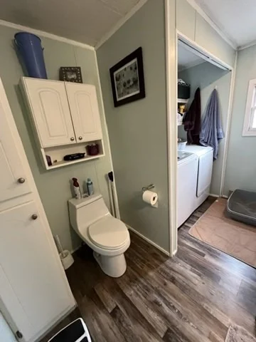 Photo of 7 Cadillac Dr