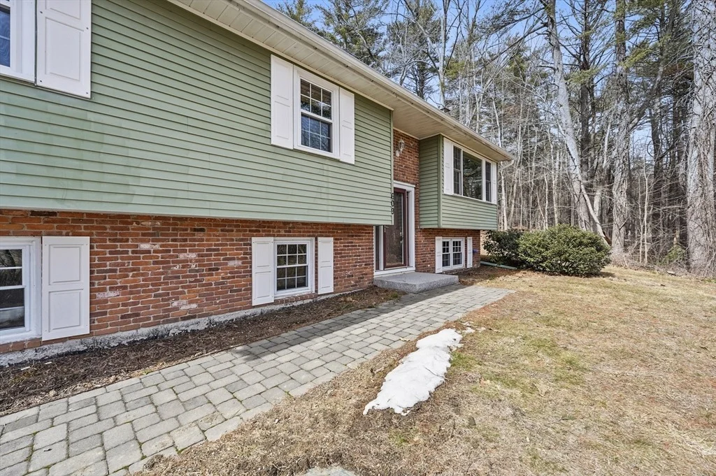 Photo of 609 Langen Road