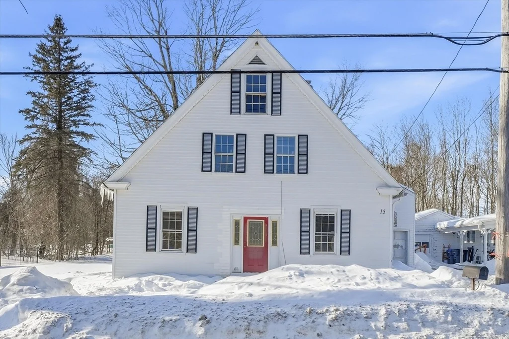 Photo of 15 Hubbardston Rd