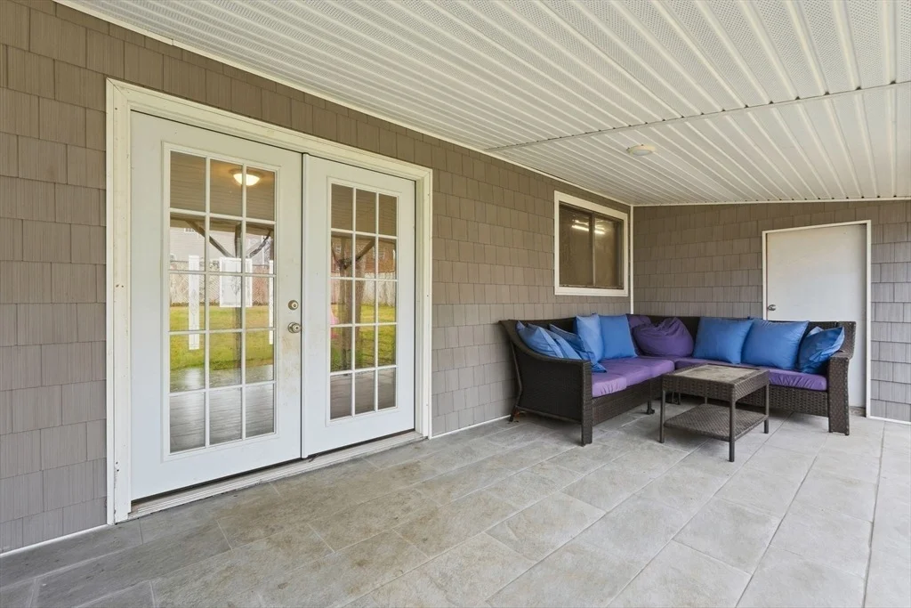 Photo of 30 Jerilis Dr