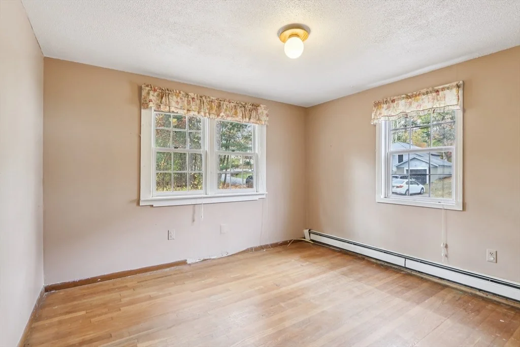 Photo of 9 Flash Rd