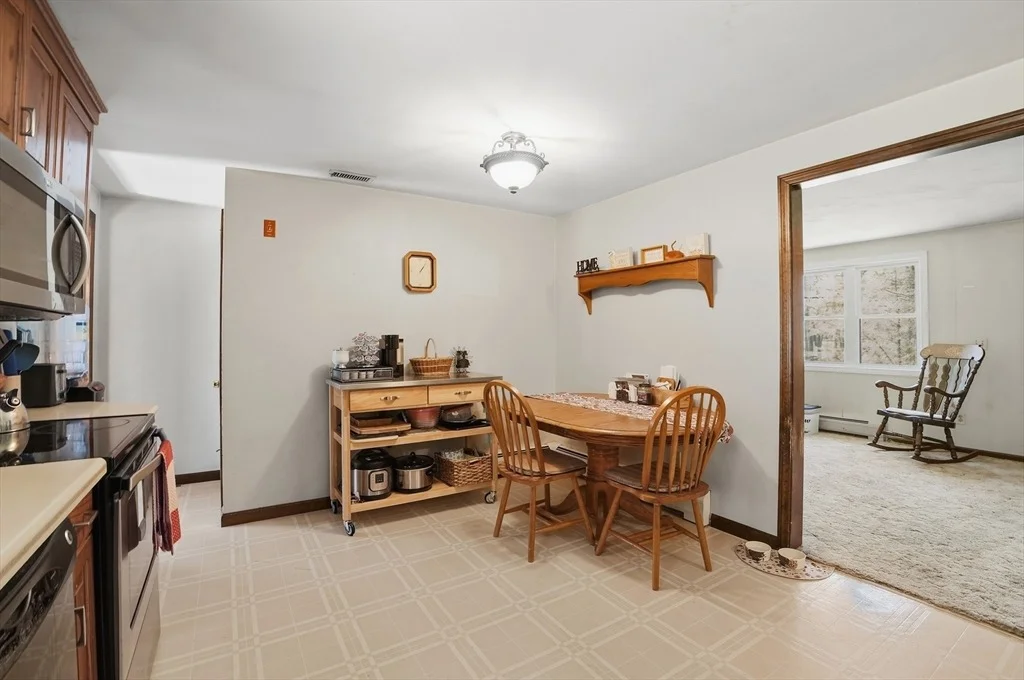 Photo of 6 Bayview Avenue
