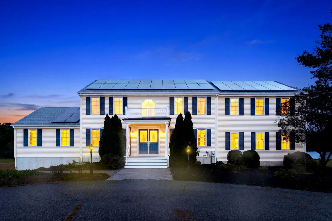 Photo of 27 Charles Ave