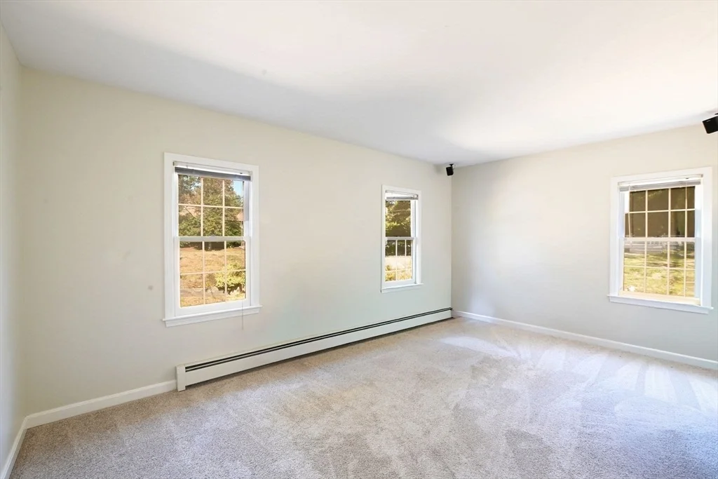 Photo of 211 James Circle