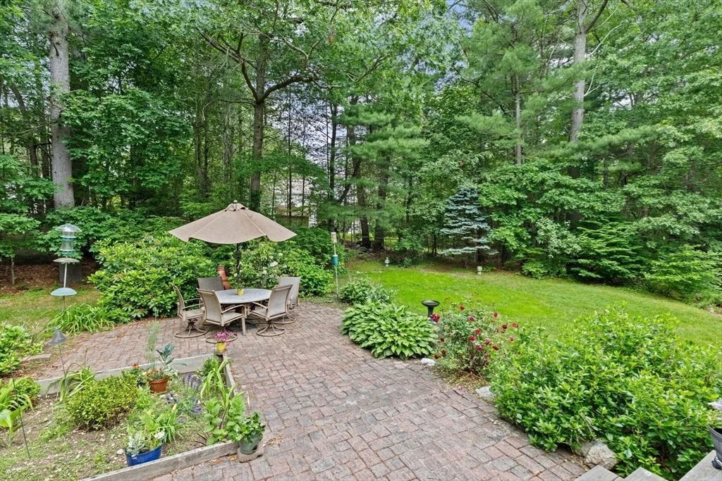 Photo of 109 Thayer Dr