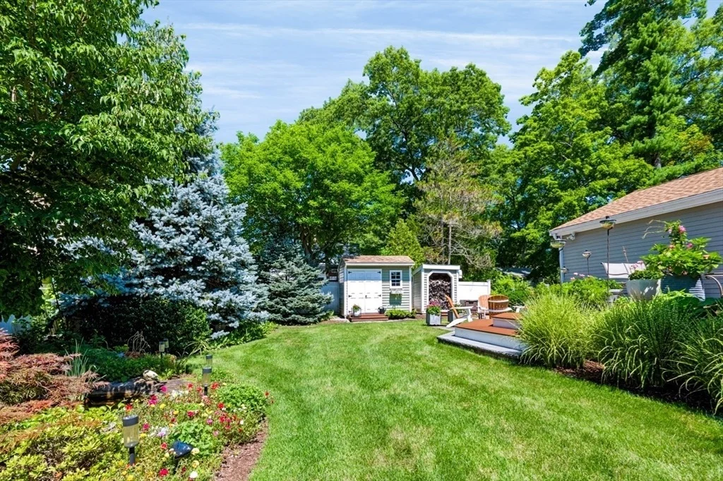 Photo of 15 Fenmere Ave
