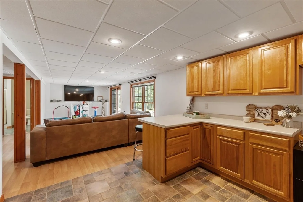 Photo of 61 Newcomb Rd