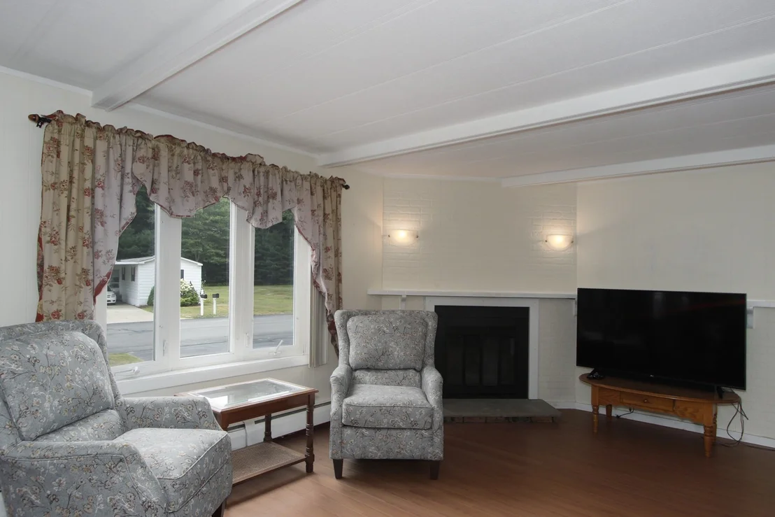 Photo of 6 Haskell Circle