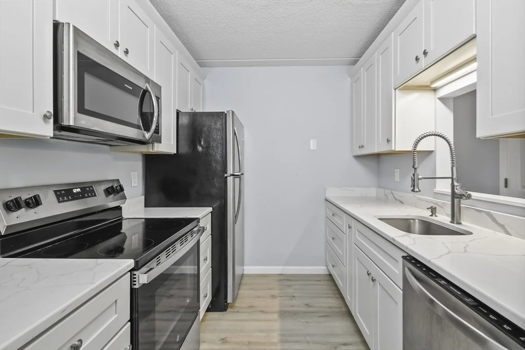 Photo of Unit H at 34 Maple Crest Cir