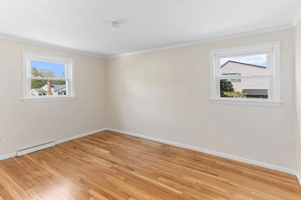 Photo of 15 Phillip Dr