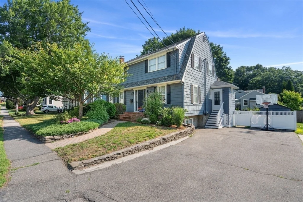 Photo of 26 Hawthorn Ave