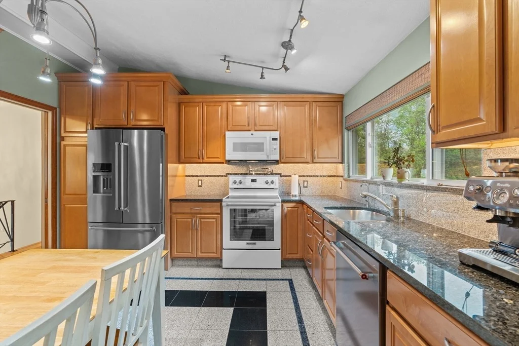 Photo of 17 Thomas Drive