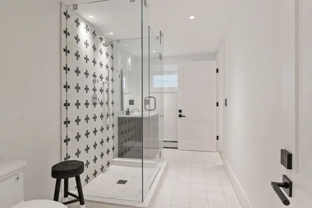 Photo of 55 Maple Avenue
