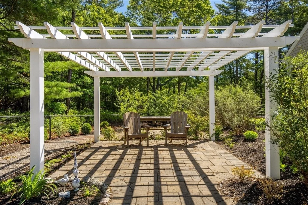 Photo of 236 Pine Ridge Road