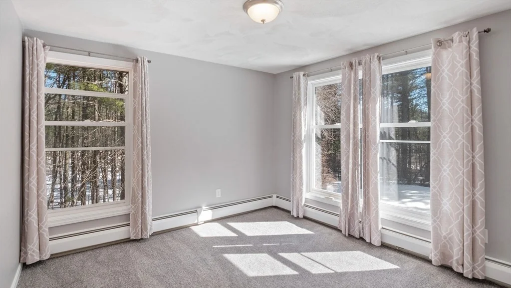 Photo of 77 Hazen Rd
