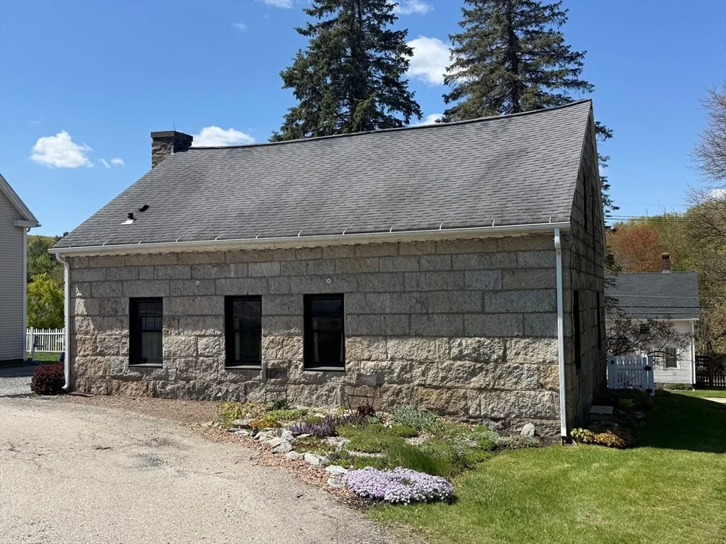 Photo of 2294 Providence Rd