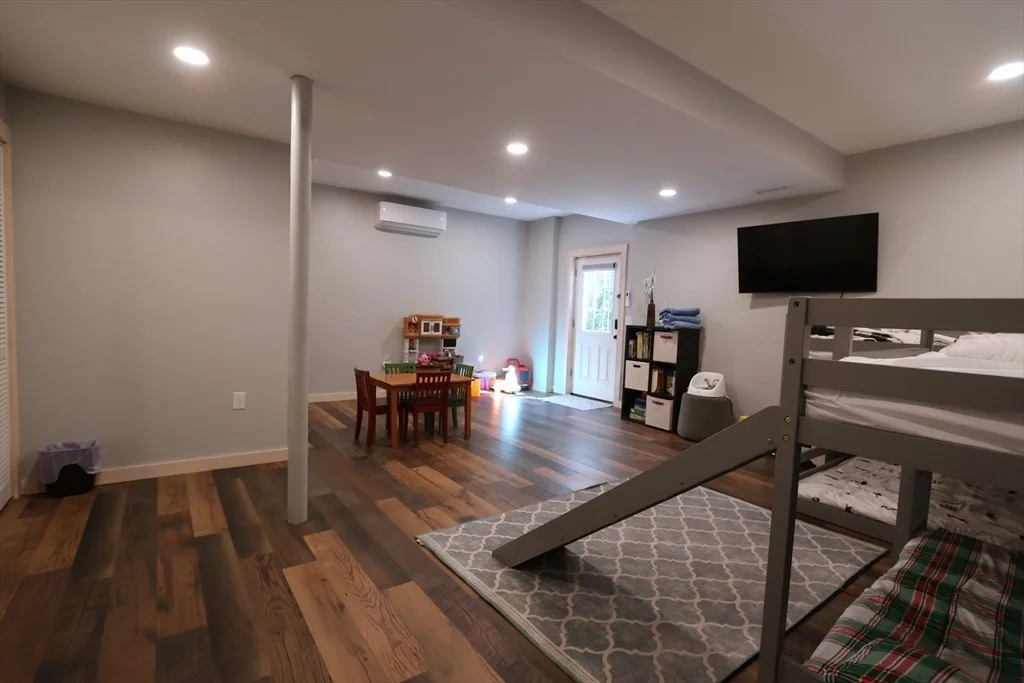 Photo of 18 Panaway Drive