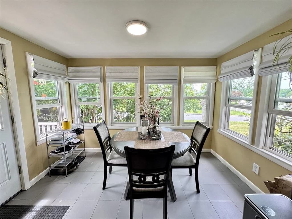 Photo of 169 Beauchamp Ter