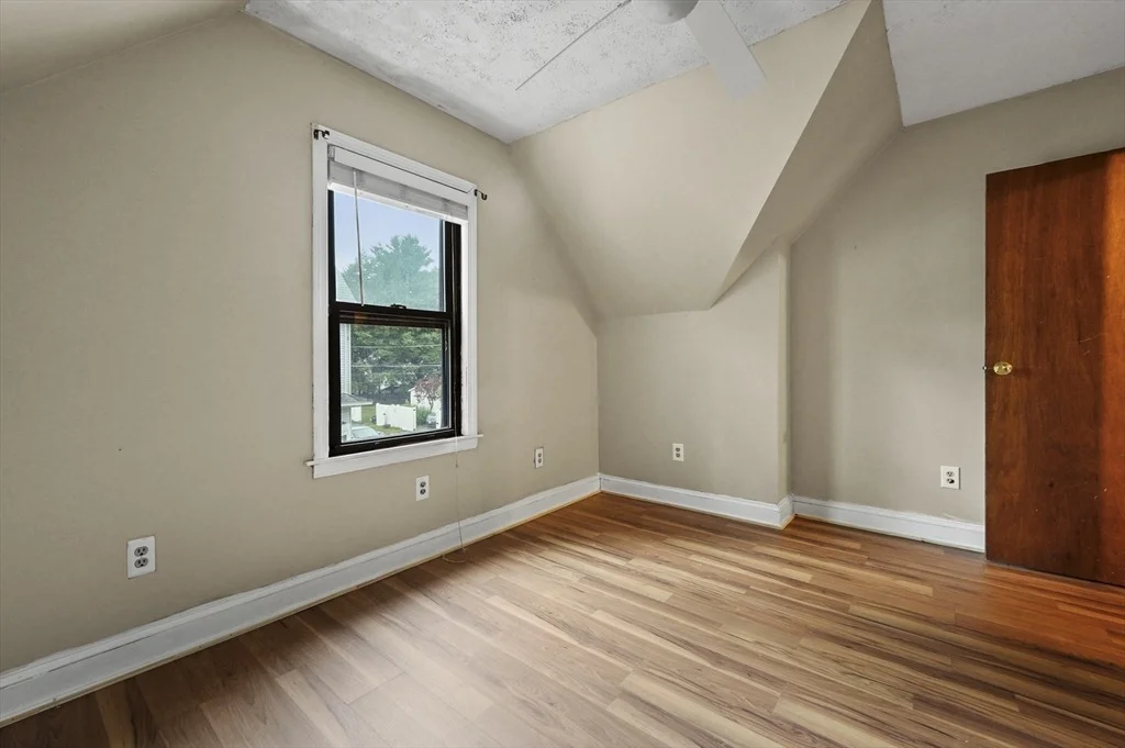 Photo of 100 C Street