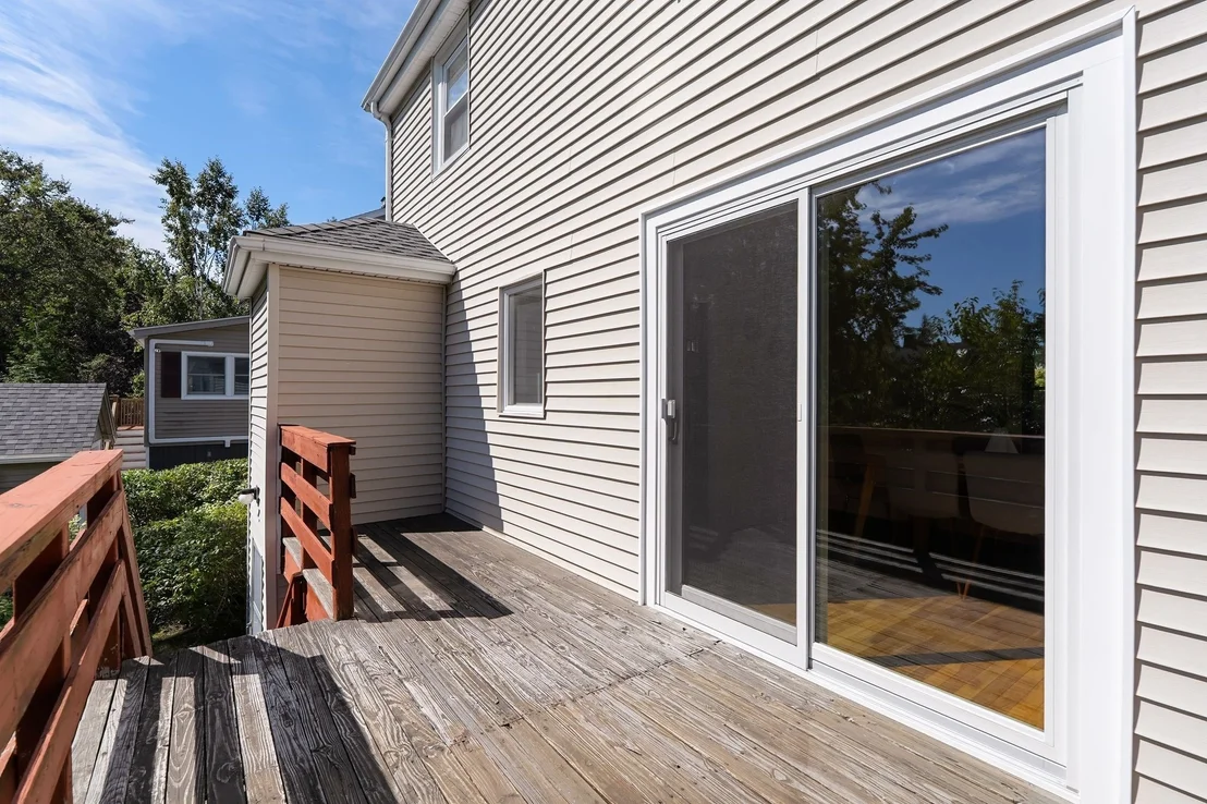 Photo of 152 Mount Vernon St