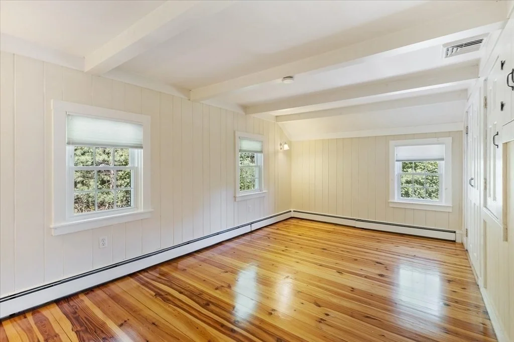Photo of 16 Indian Ln