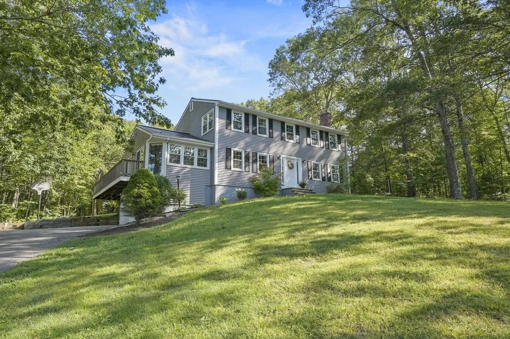Photo of 14 Longview Avenue