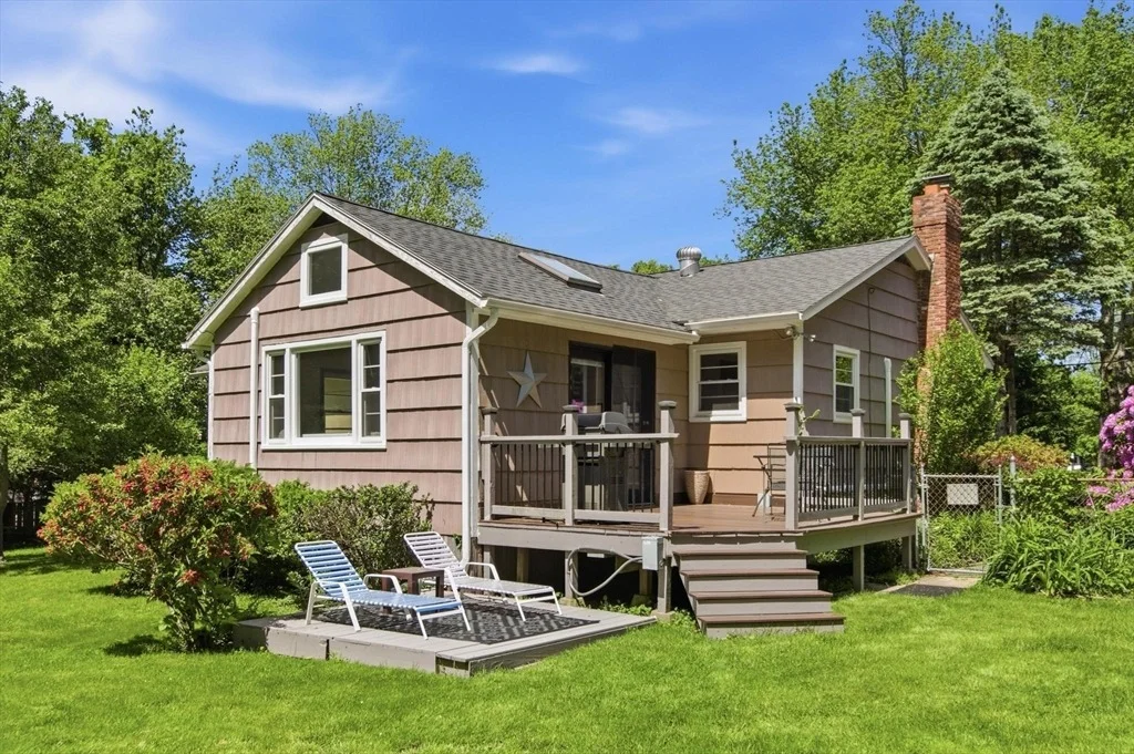 Photo of 152 Lake St