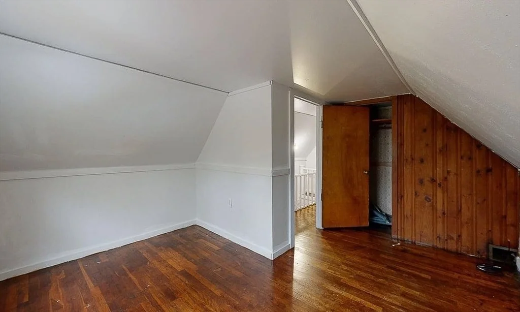 Photo of 450 Mount Wayte Ave