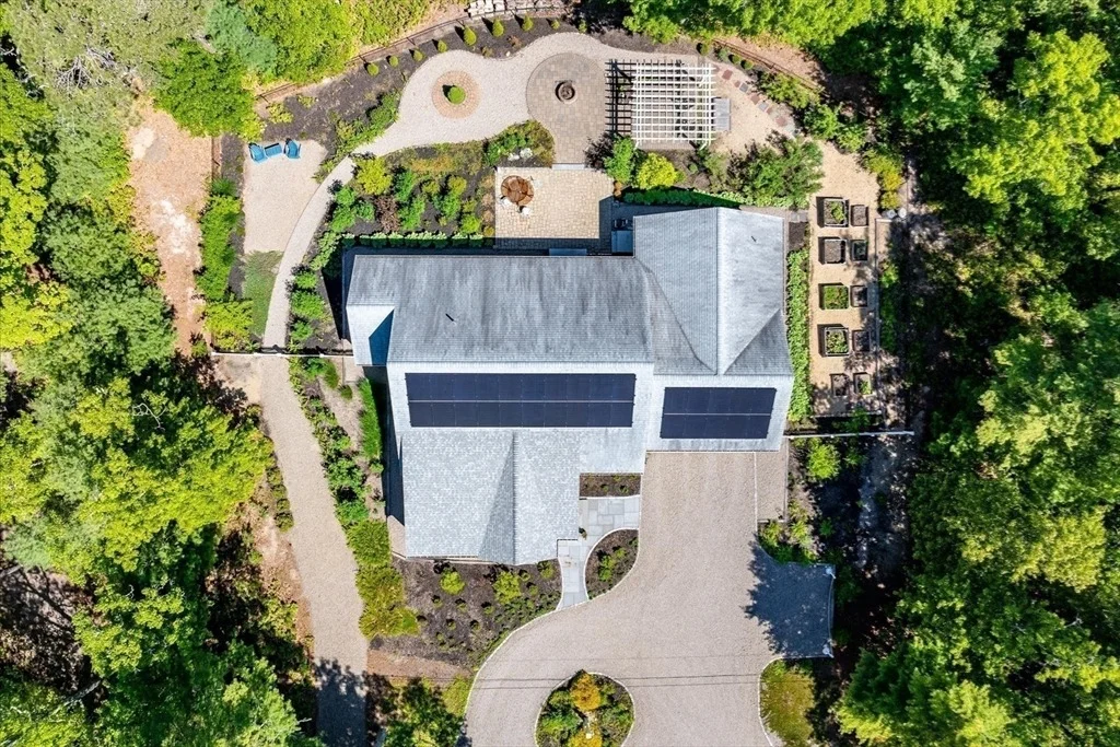 Photo of 236 Pine Ridge Road