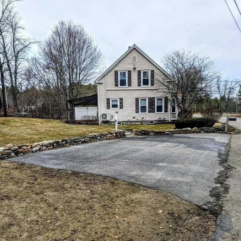 Photo of 4 Intervale Rd