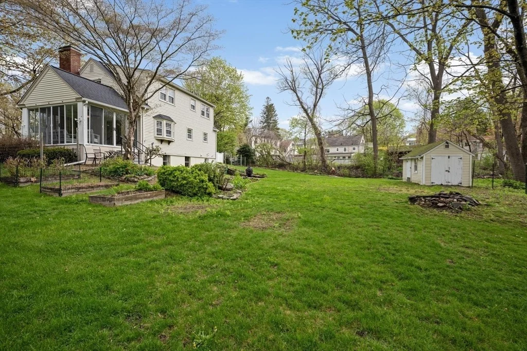 Photo of 40 Irving St.