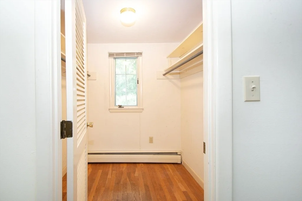 Photo of 6 Damons Point Drive