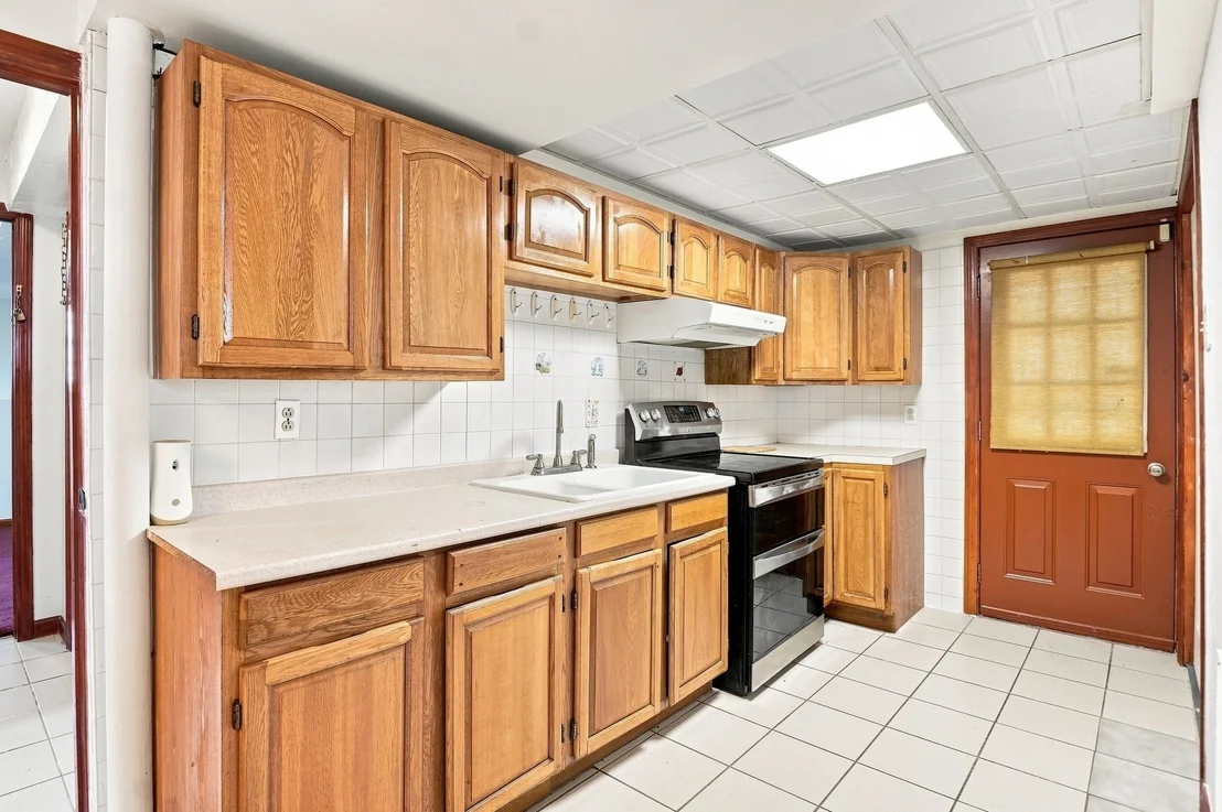 Photo of 30 Parsons Hill Dr
