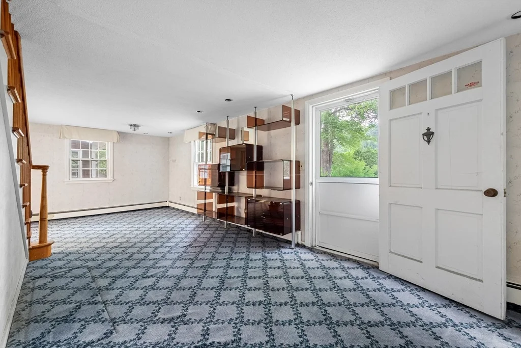 Photo of 166 Pine St