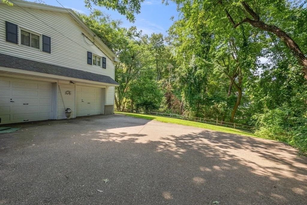 Photo of 31 Pacella Drive