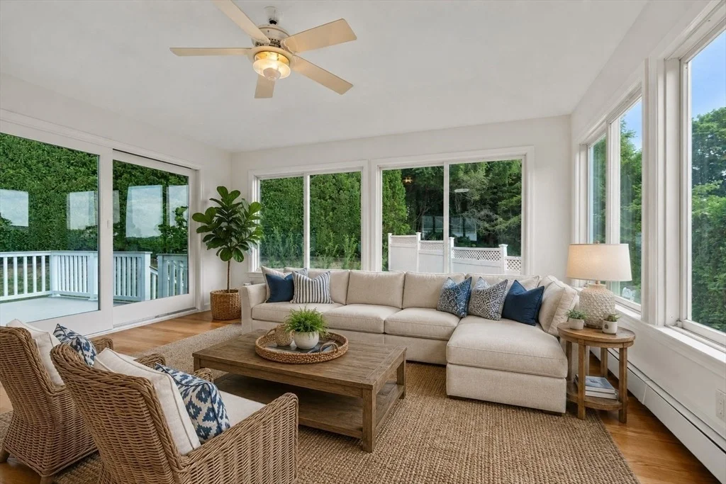 Photo of 31 Phillips Cir