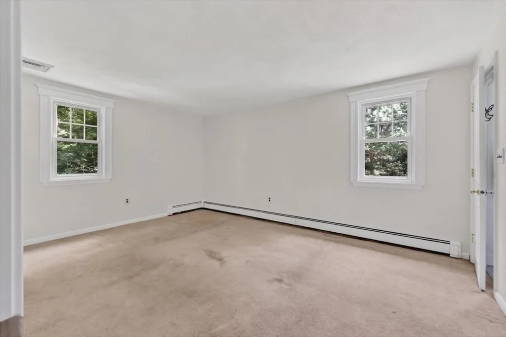 Photo of 47 Tanglewood Drive