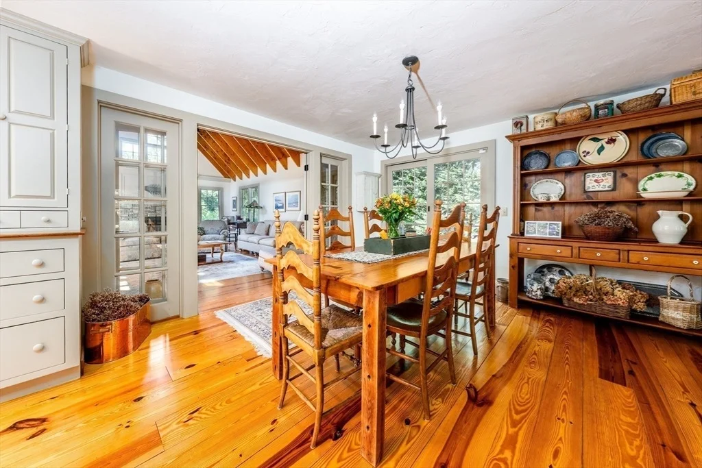 Photo of 8 Macandrew Dr