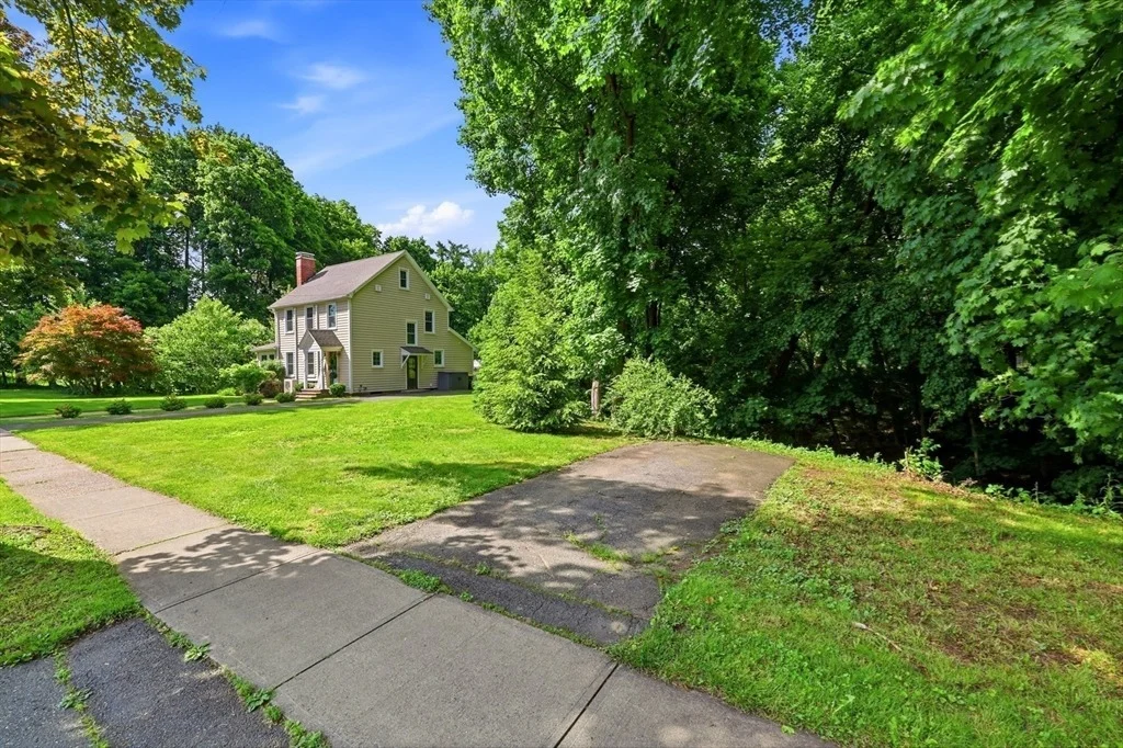 Photo of 32 Lincoln Rd