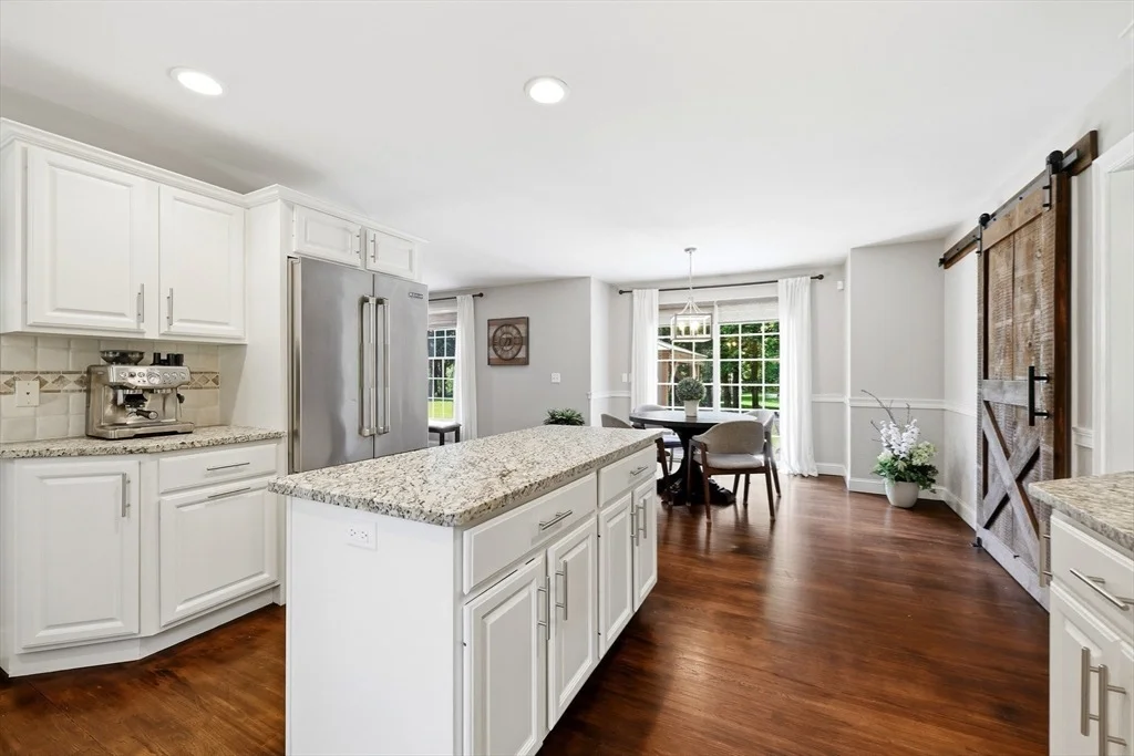 Photo of 27 Steepleview Dr
