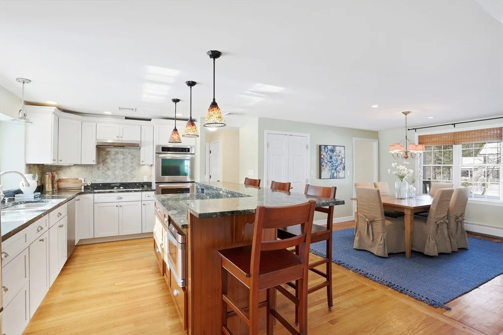Photo of 245 Oak Hill Circle