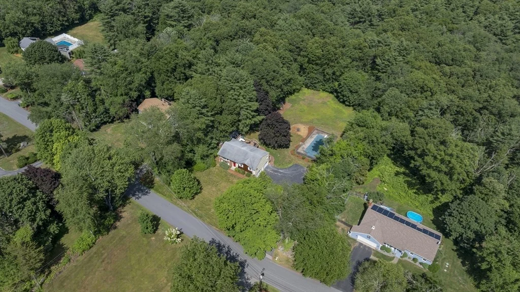Photo of 27 Hillside Dr