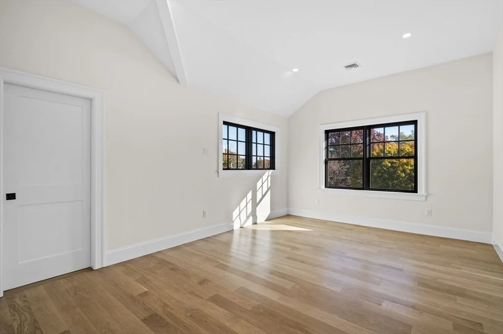 Photo of 20 Puritan Rd