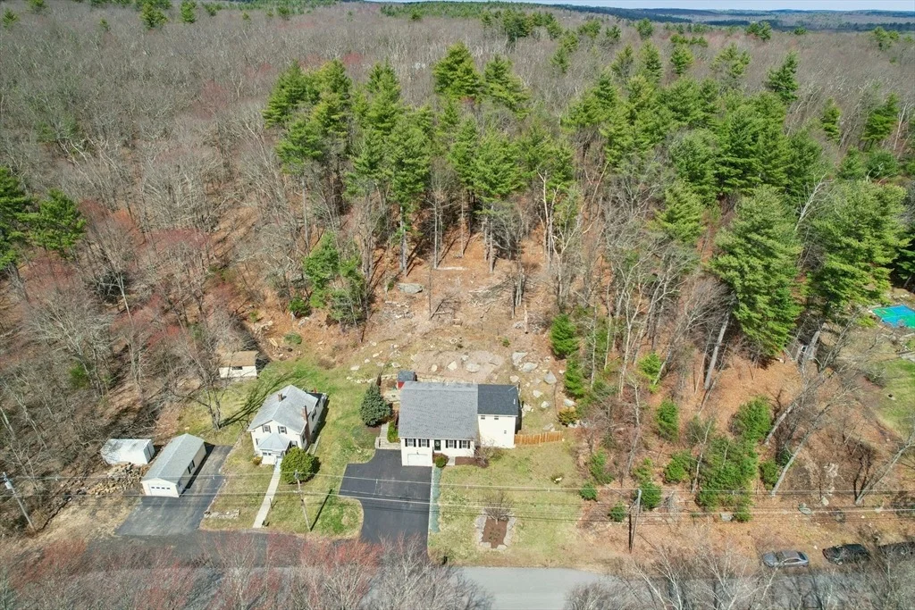 Photo of 171 Whitins Rd