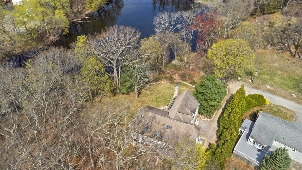 Photo of 28 Boathouse Ln