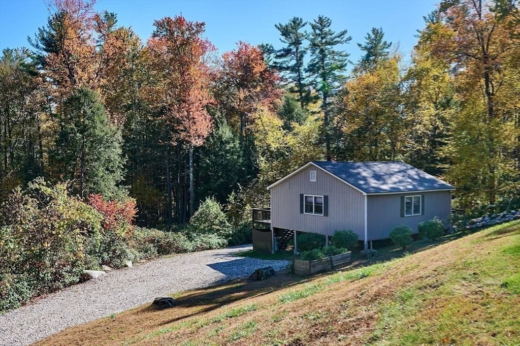 Photo of 1260 Westhampton Road