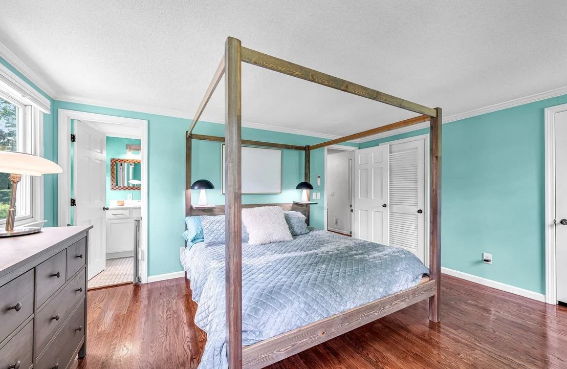 Photo of 908 Frank Smith Rd