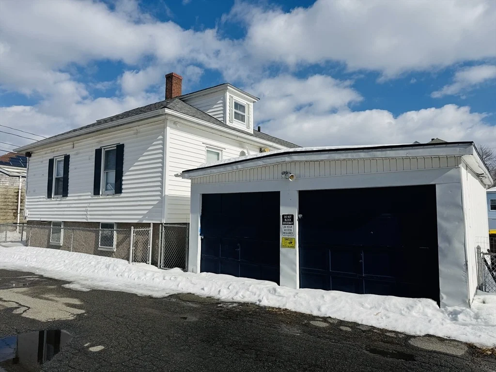Photo of 57 Larouche St