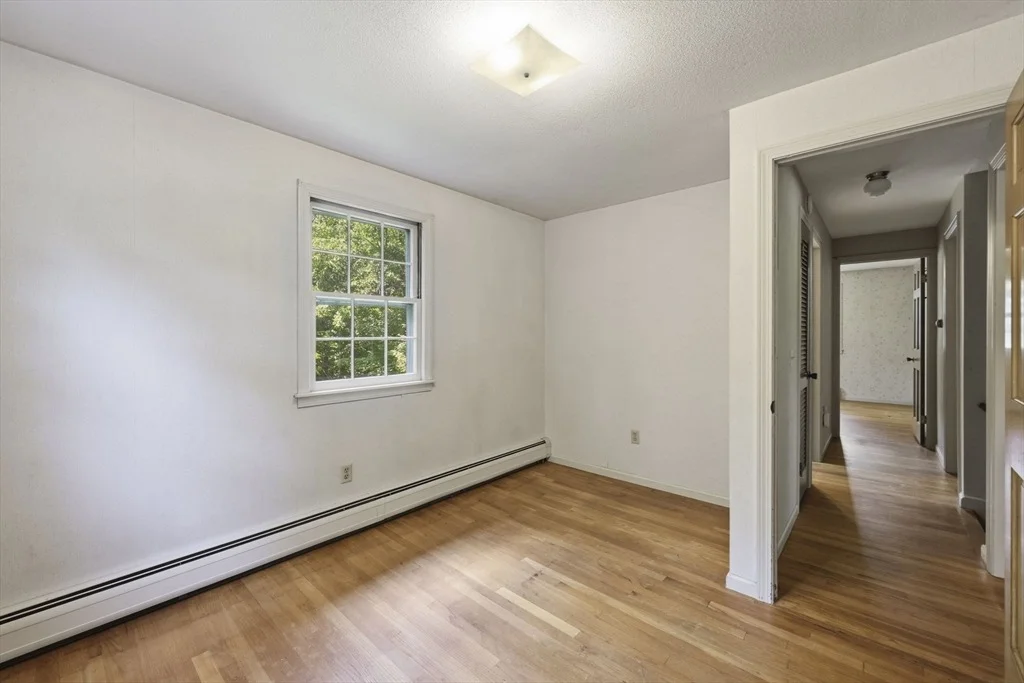 Photo of 907 Main St