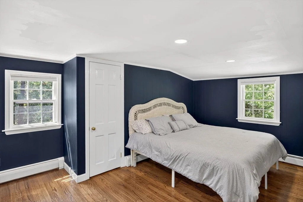 Photo of 4 Forsythia Dr